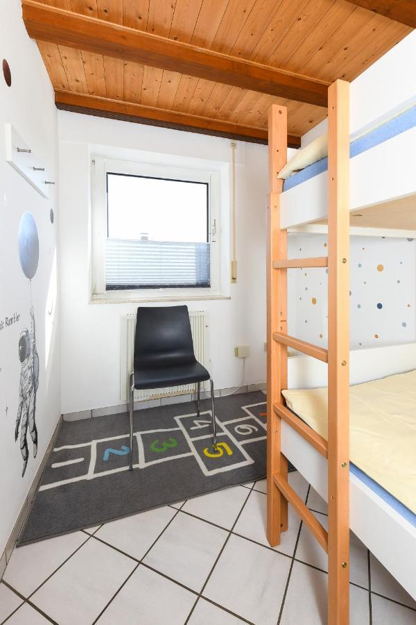 Hus achtern Diek Bensersiel Buitenkant foto